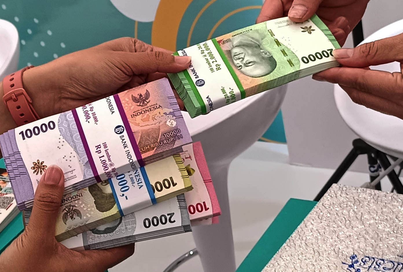 Rupiah Jebol ke Rp 18.000-an per Dolar AS, Efek dari Keputusan MSCI 
