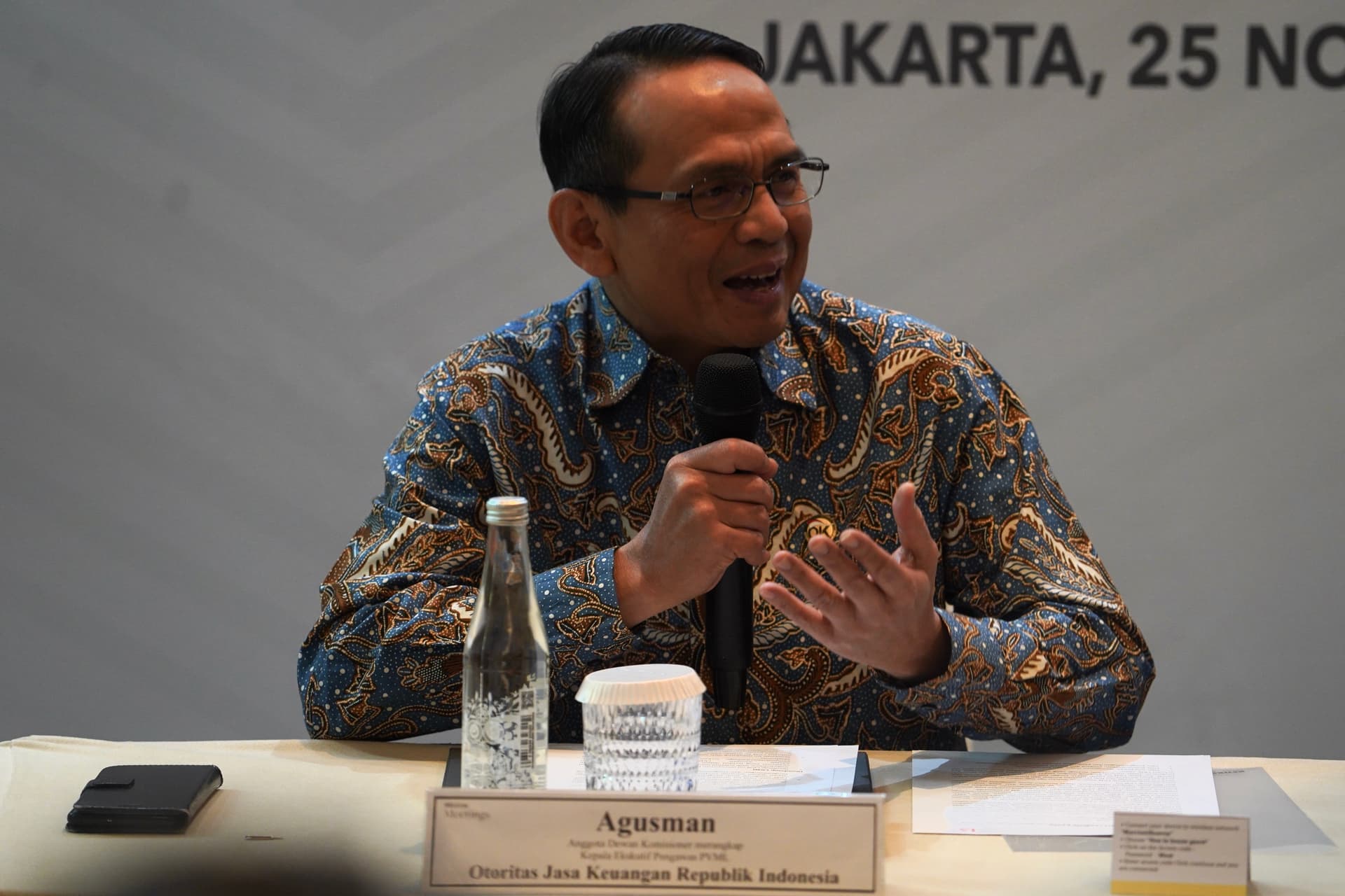 OJK Wanti-wanti Risiko Kredit Macet Usai Catatan SLIK di Bawah Rp 1 Juta Dihapus 