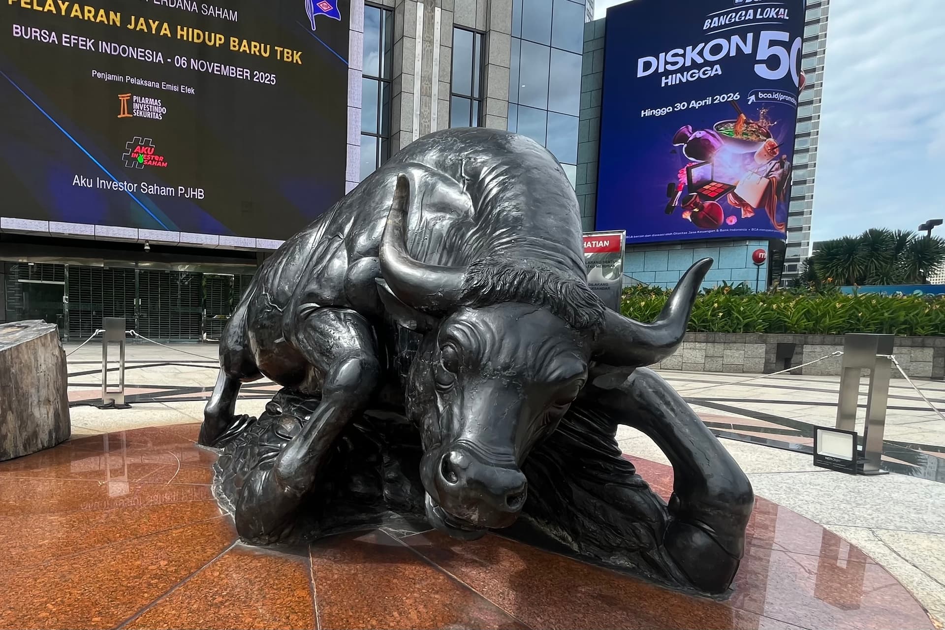 Corporate Indonesia Posts 32% First-Quarter Profit Surge as Fundamentals Shield Earnings From Market Turbulence