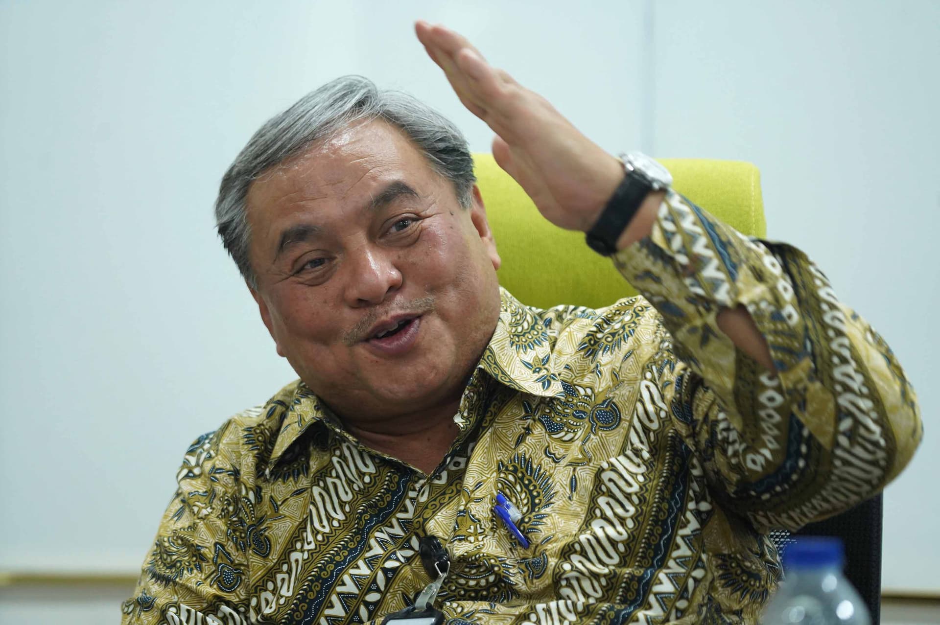 Jadilah Petarung, Jangan Penonton