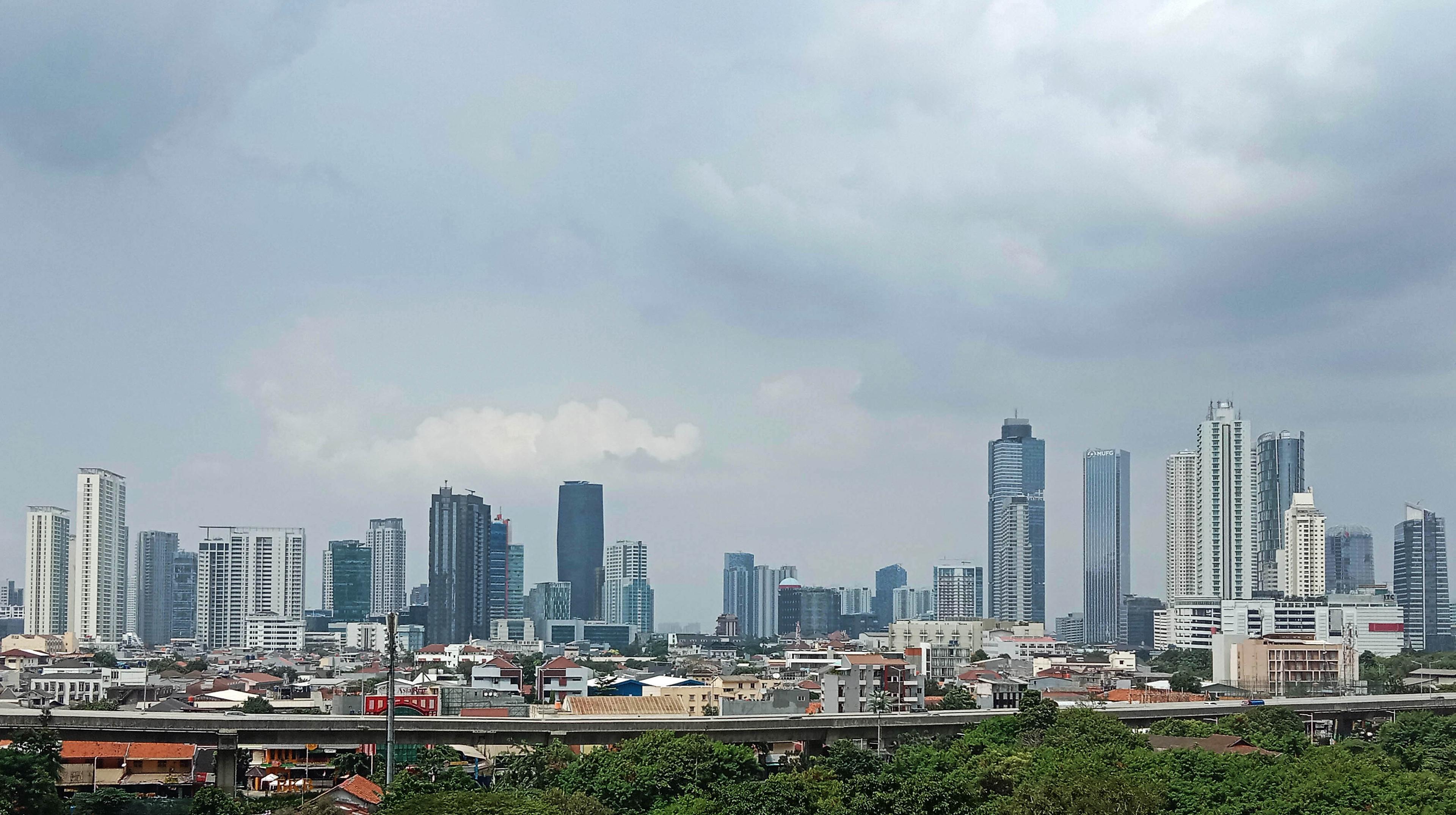 Survei: Harga Sewa Perkantoran CBD Jakarta Stabil, Rp 167.100 per M2 per Bulan   