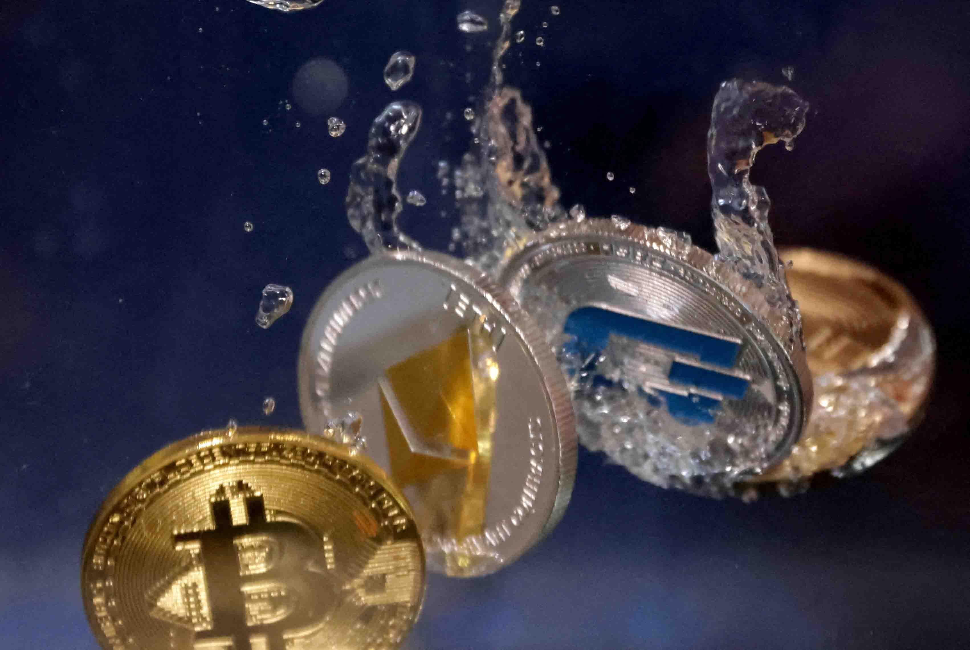 Harga Bitcoin Tergelincir Tinggalkan Level US$ 66.000