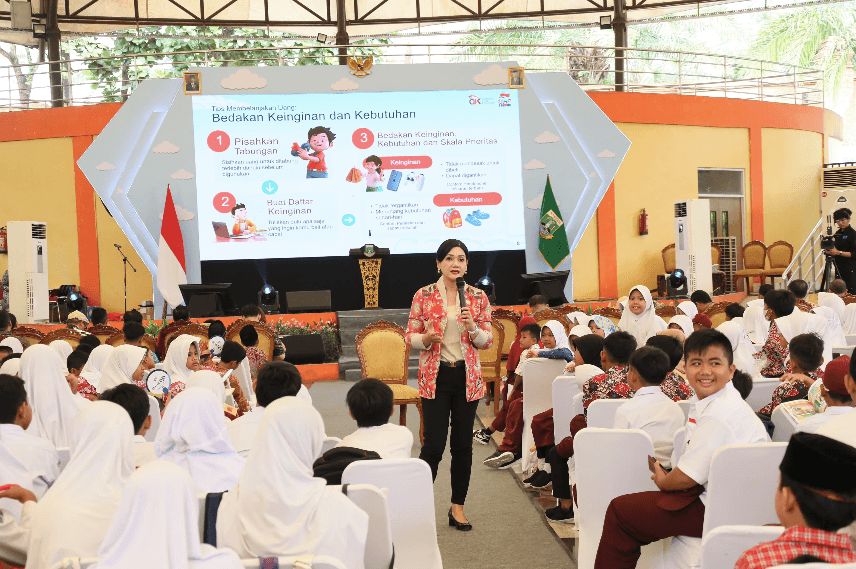 57 Juta Pelajar di Indonesia Sudah Punya Rekening, Nilainya Capai Rp 32,84 Triliun
